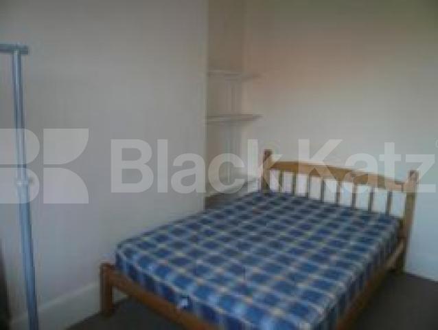 			1 Bedroom, 1 bath, 1 reception Flat			 Coppetts Road, MUSWELL HILL